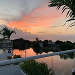 Vista Del Mar